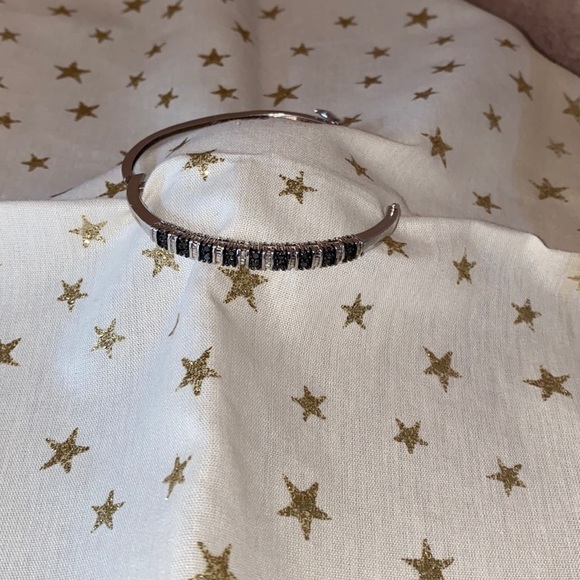 1/3 KT. Black & White Diamonds 7.5” Bracelet in Sterling Silver - Picture 3 of 13